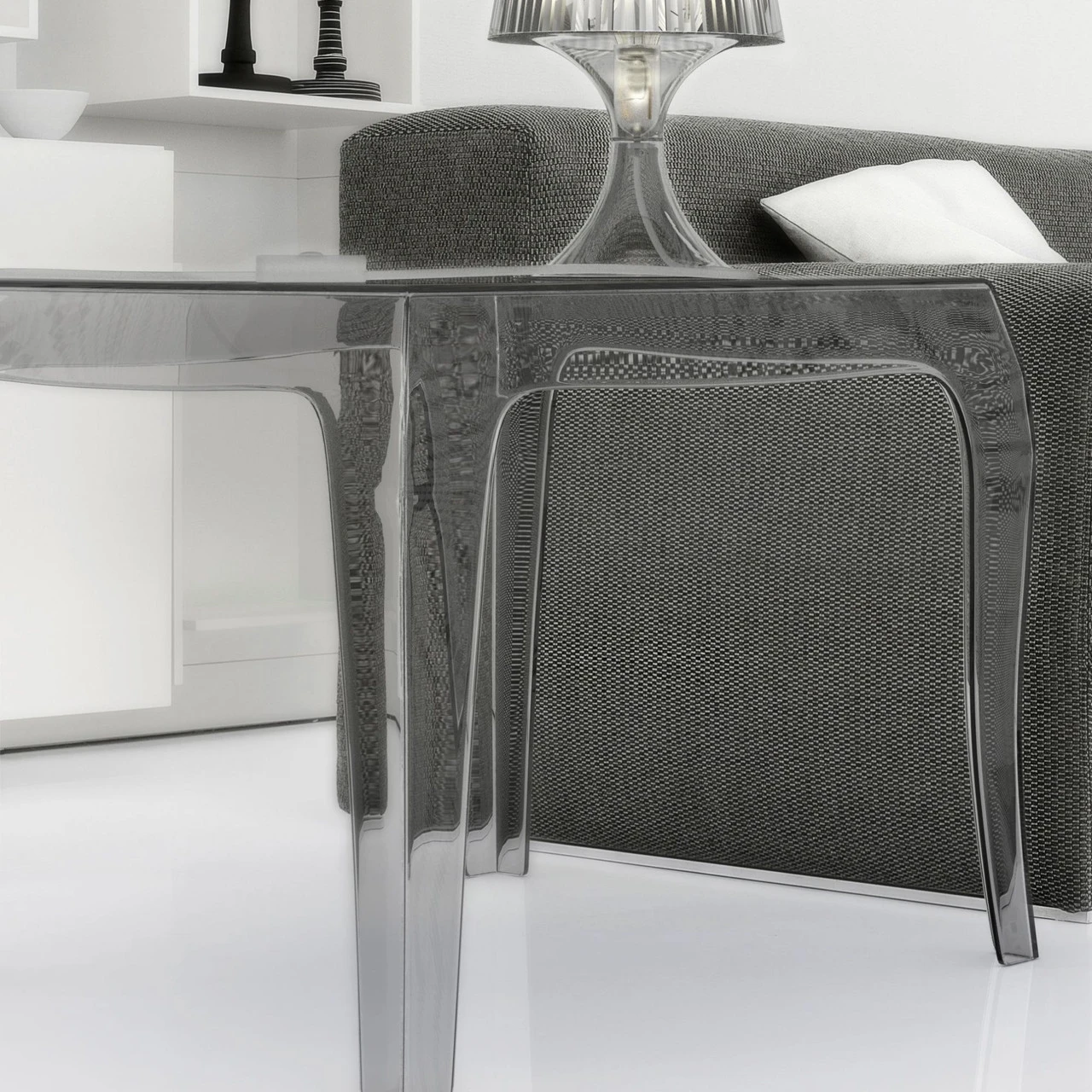 20" Clear Transparent Stacking Square Outdoor Patio Side Table 4 20" Clear Transparent Stacking Square Outdoor Patio Side Table - Image 4