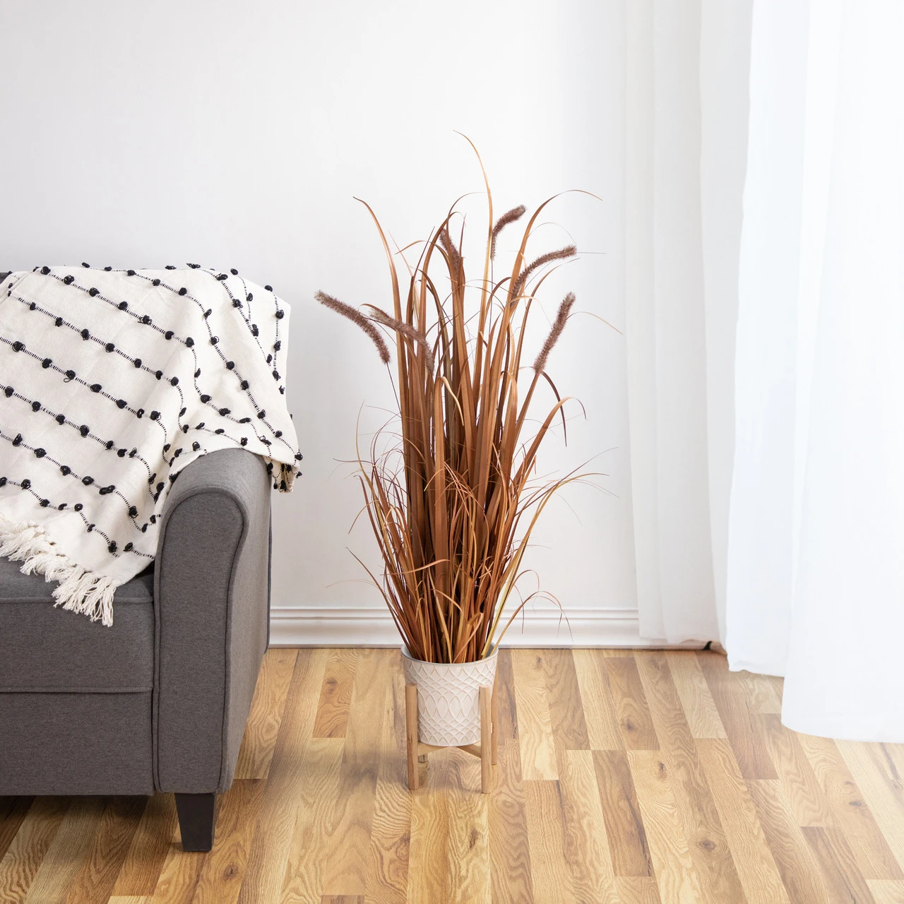 40" Potted Brown Artificial Onion Grass Plant 2 40" Potted Brown Artificial Onion Grass Plant - Image 2