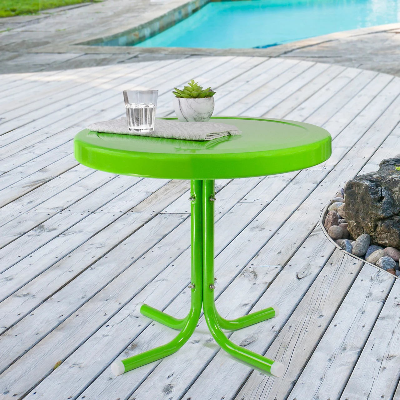 22" Outdoor Retro Tulip Side Table, Lime Green 2 22" Outdoor Retro Tulip Side Table, Lime Green - Image 2
