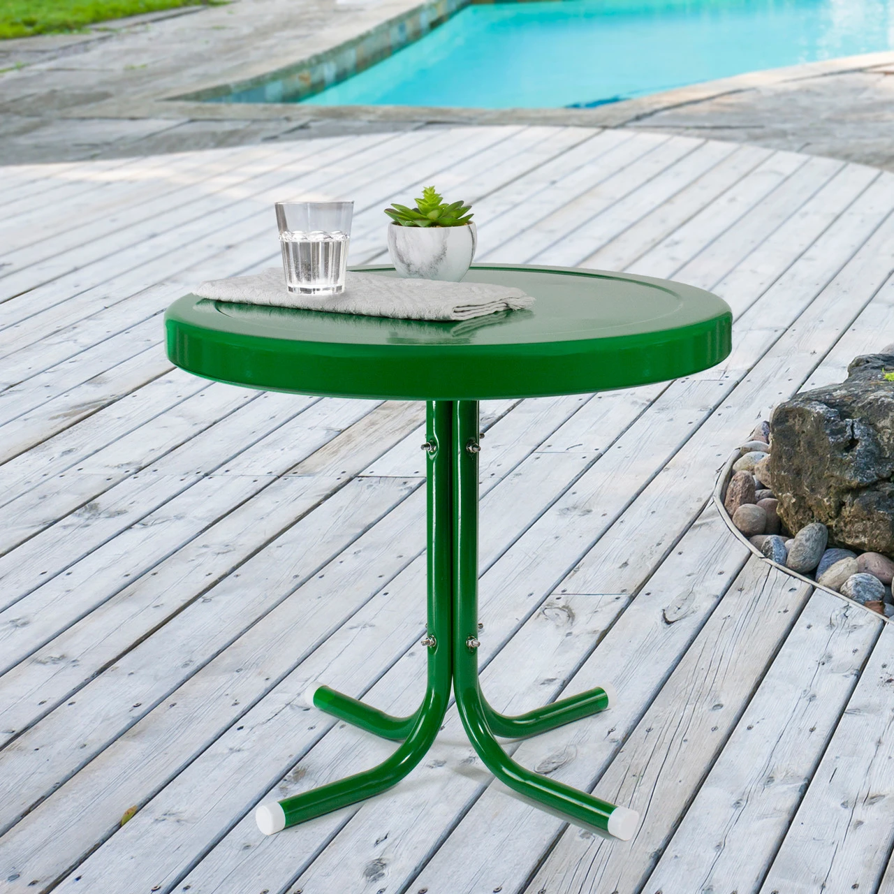 22" Outdoor Retro Round Tulip Metal Side Table, Green 2 22" Outdoor Retro Round Tulip Metal Side Table, Green - Image 2